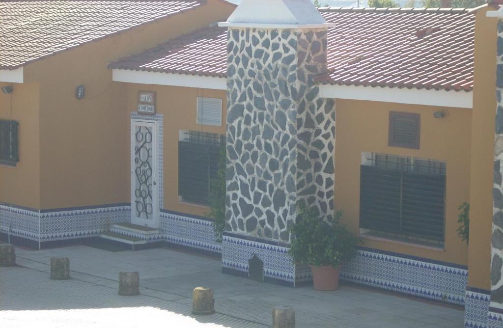 Hostal Don Diego San Juan Del Puerto Buitenkant foto