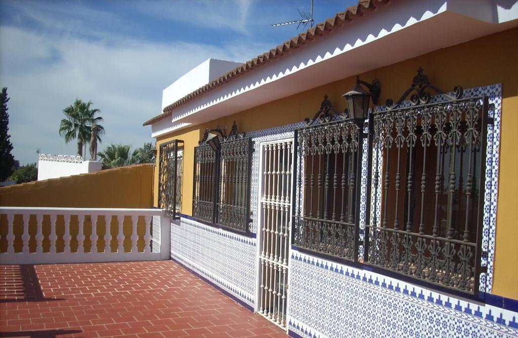 Hostal Don Diego San Juan Del Puerto Buitenkant foto